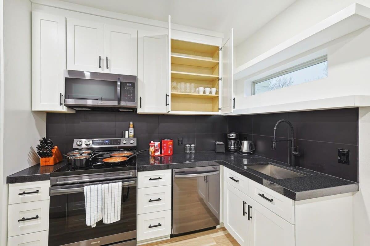 New 2B Townhome Near At&T Global Life 6Flag Arlington Bagian luar foto