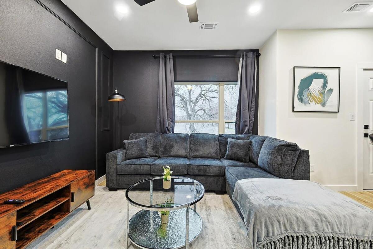 New 2B Townhome Near At&T Global Life 6Flag Arlington Bagian luar foto