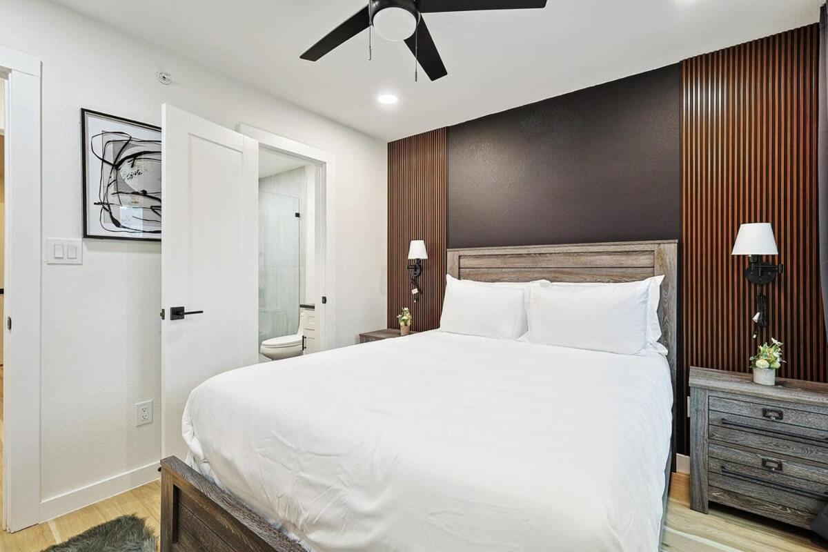 New 2B Townhome Near At&T Global Life 6Flag Arlington Bagian luar foto